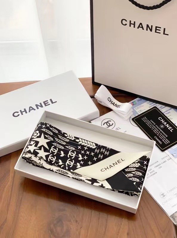 CHANEL專門店新款香奈兒雙面斜紋真絲束發帶飄帶款可當小圍巾綁頭髮綁手袋 mmyj1643